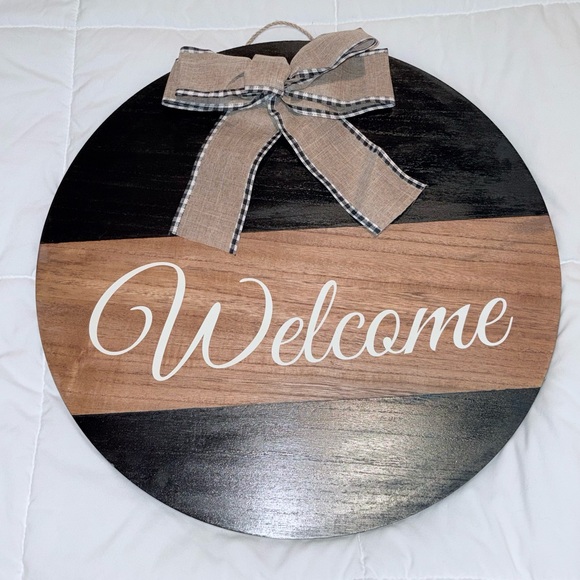 Other - Wooden Welcome Sign with Bow